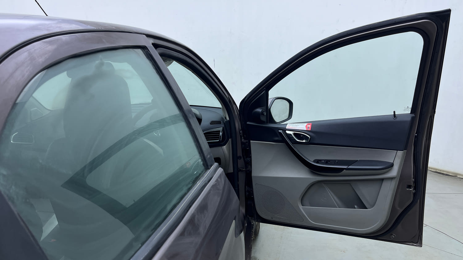 Used 2018 Tata Tiago Revotron XZA Petrol Automatic interior RIGHT FRONT DOOR OPEN VIEW