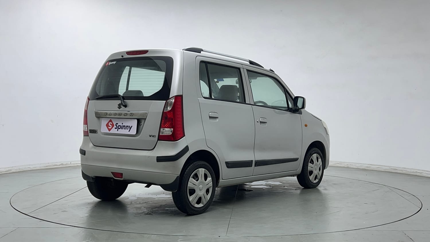 Used 2014 Maruti Suzuki Wagon R VXI Petrol Manual exterior RIGHT REAR CORNER VIEW