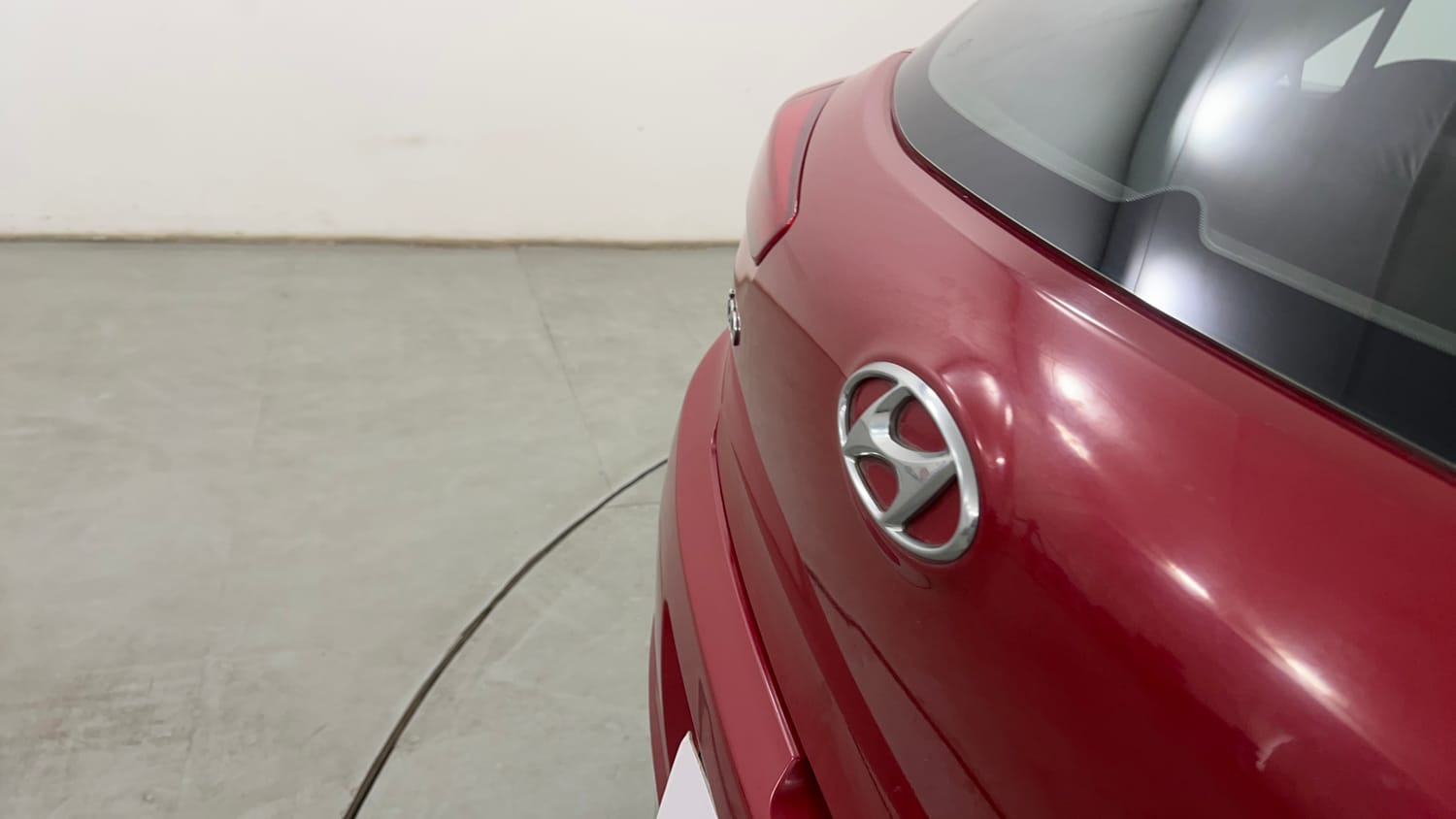 Used 2018 Hyundai Elite i20 Magna Executive 1.2 Petrol Manual dents MINOR SCRATCH