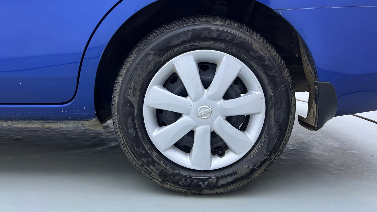 Used 2013 Nissan Sunny XL Petrol Manual tyres LEFT REAR TYRE RIM VIEW