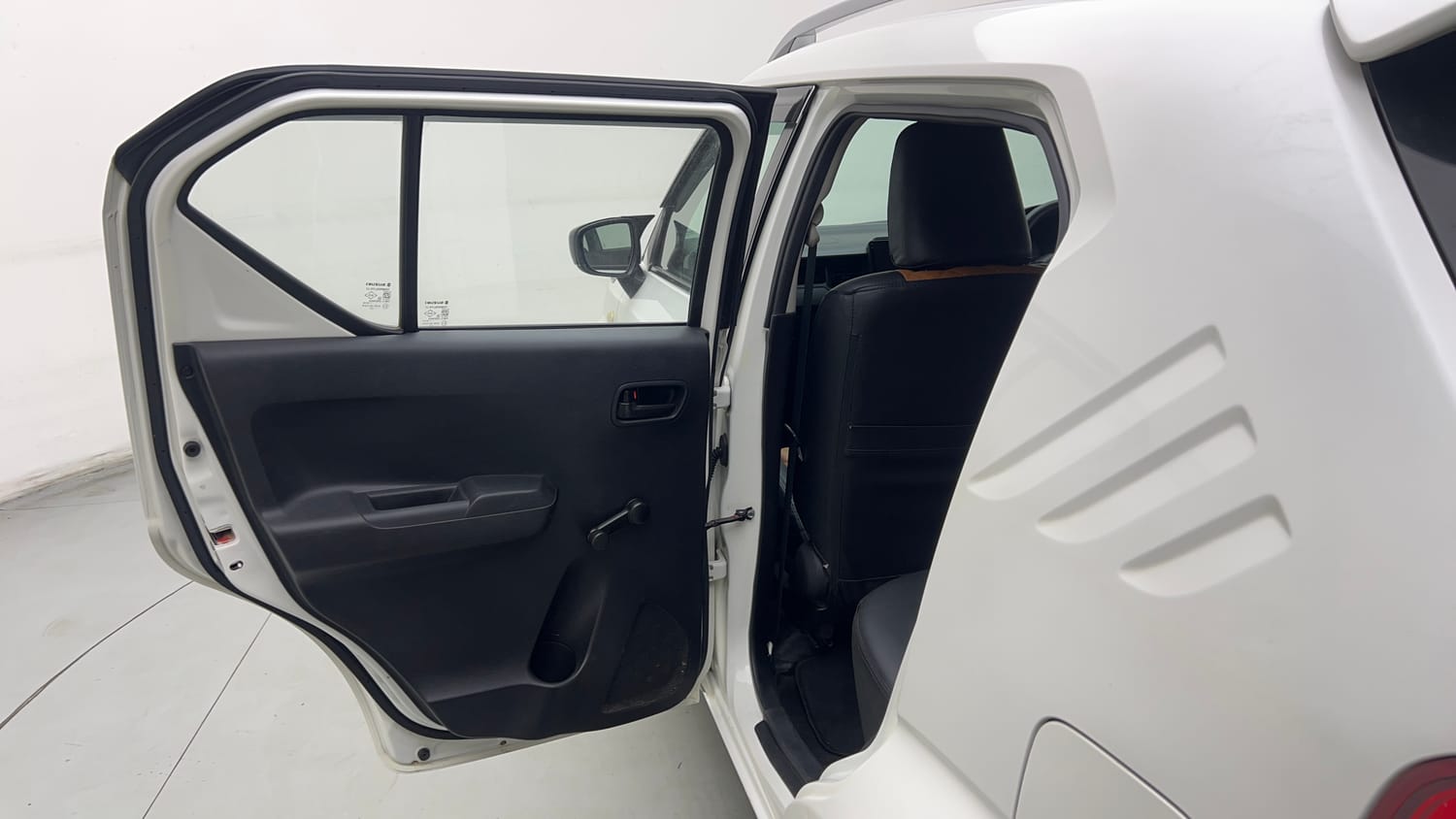Used 2022 Maruti Suzuki Ignis Sigma 1.2 MT Petrol Manual interior LEFT REAR DOOR OPEN VIEW