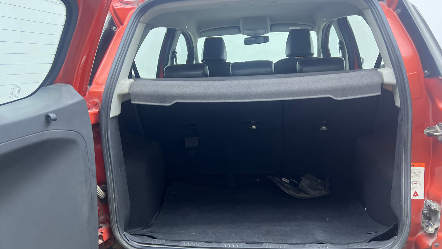 Used 2017 Ford EcoSport Titanium+ 1.5L TDCi Diesel Manual interior DICKY INSIDE VIEW