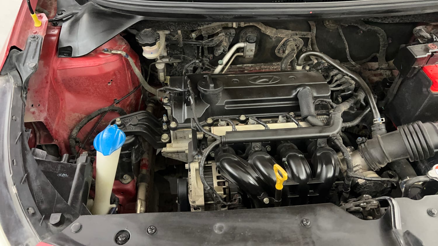Used 2018 Hyundai Elite i20 Magna Executive 1.2 Petrol Manual engine ENGINE RIGHT SIDE VIEW