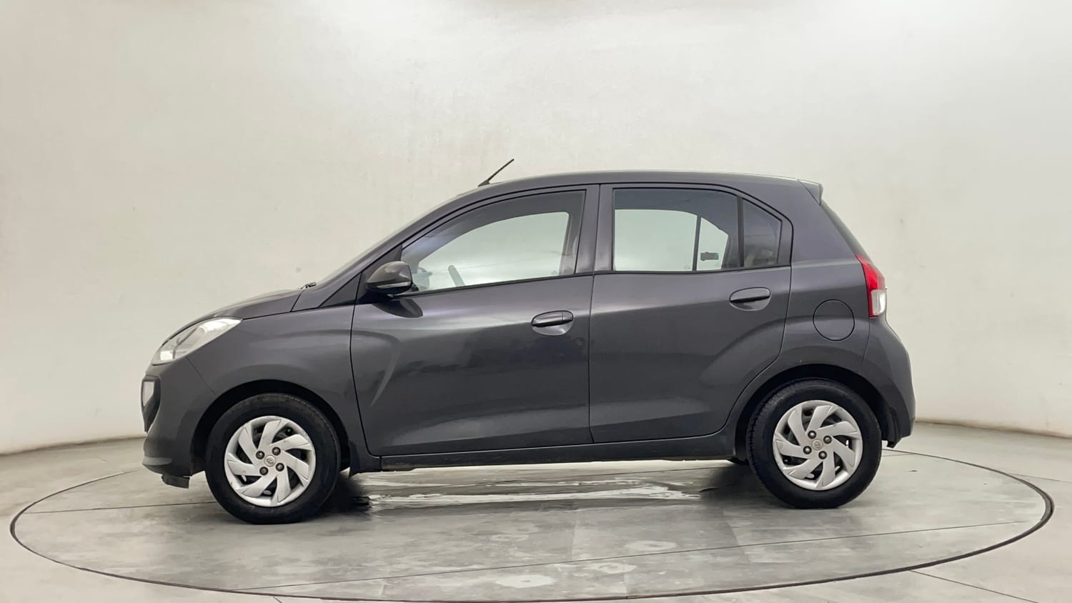 Used 2020 Hyundai Santro Sportz AMT Petrol Automatic exterior LEFT SIDE VIEW
