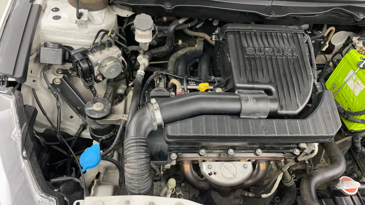 Used 2017 Maruti Suzuki Ciaz VXi+ Petrol Manual engine ENGINE RIGHT SIDE VIEW