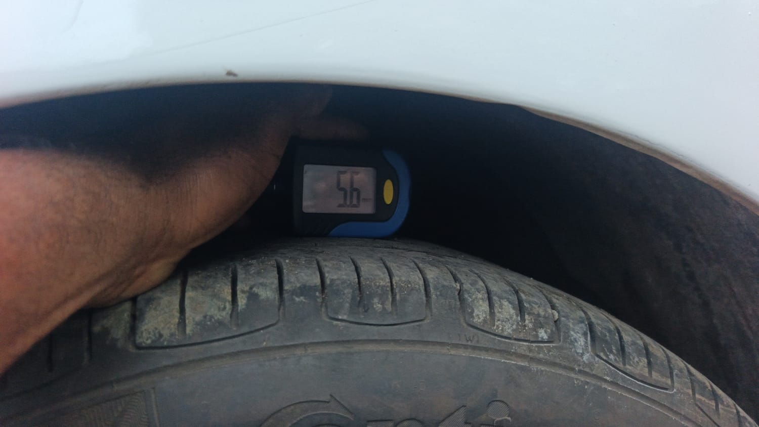 Used 2024 Hyundai Aura S 1.2 Petrol Petrol Manual tyres LEFT FRONT TYRE TREAD VIEW