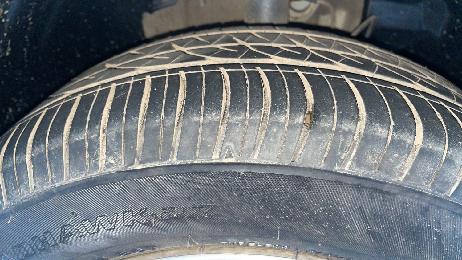 Used 2022 Tata Tigor XZ Plus CNG Cng Manual tyres RIGHT FRONT TYRE TREAD VIEW