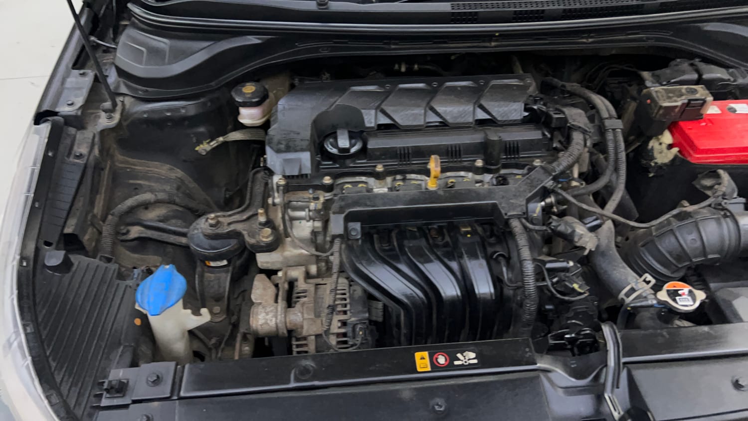Used 2022 Hyundai Verna S Plus 1.5 VTVT Petrol Manual engine ENGINE RIGHT SIDE VIEW
