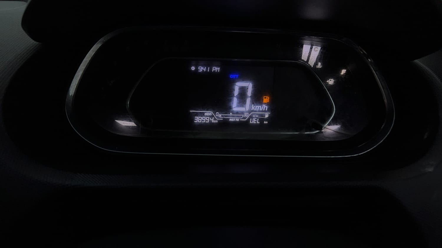 Used 2019 Tata Tiago Revotron XZ Plus Petrol Manual interior CLUSTERMETER VIEW