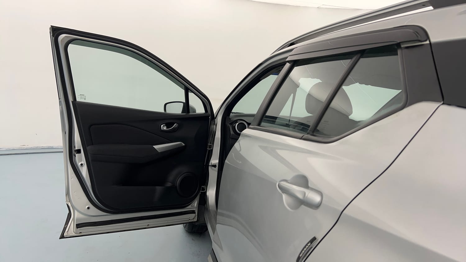 Used 2021 Nissan Kicks XV 1.5 Petrol Manual interior LEFT FRONT DOOR OPEN VIEW