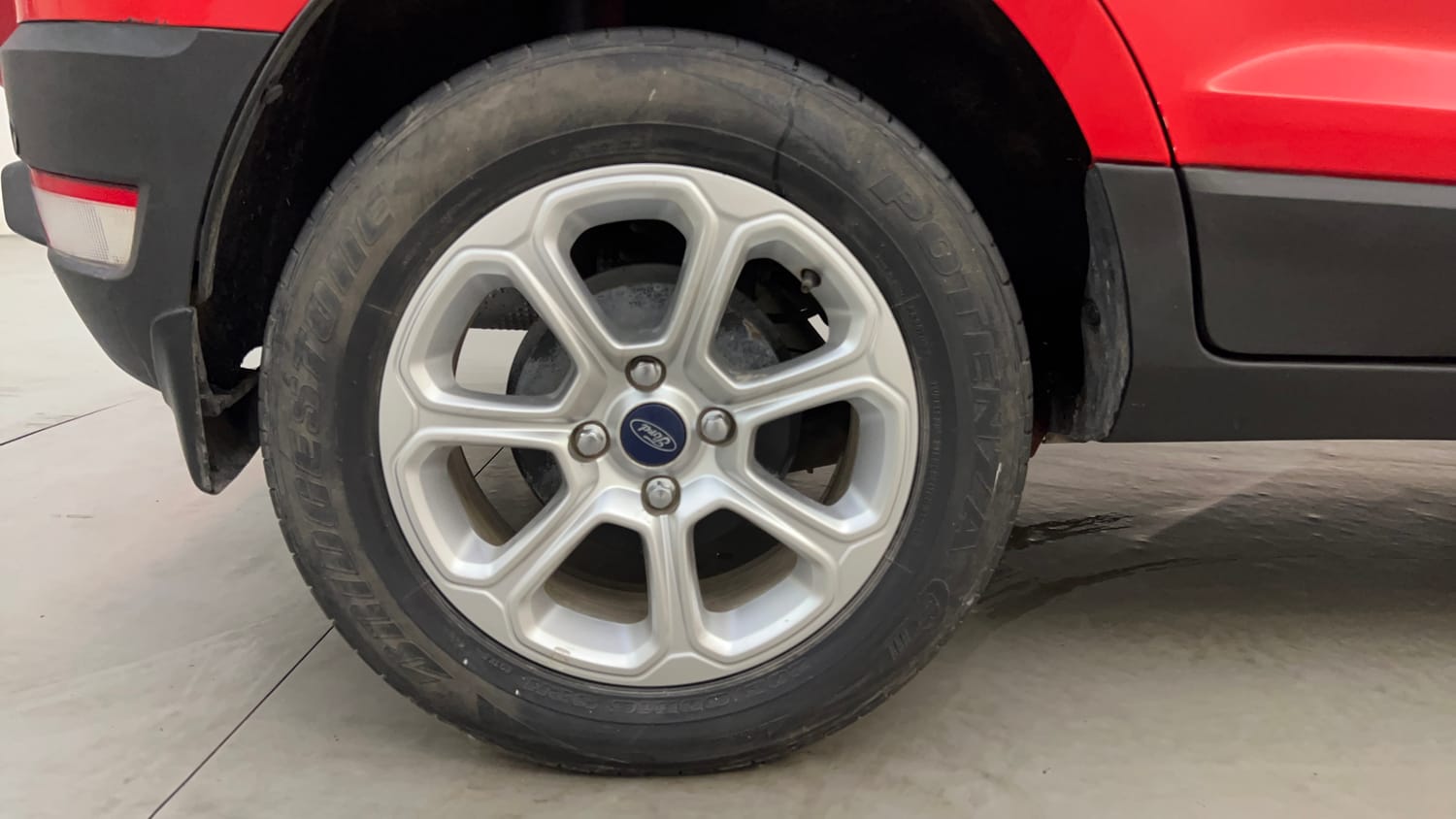 Used 2019 Ford EcoSport Titanium + 1.5L Ti-VCT Petrol Manual tyres RIGHT REAR TYRE RIM VIEW