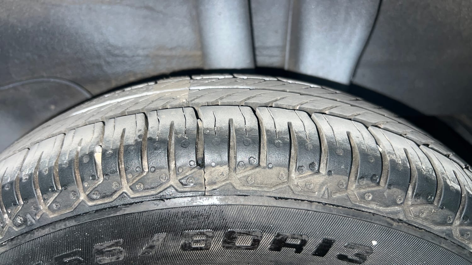 Used 2018 Hyundai Santro Magna Petrol Manual tyres LEFT REAR TYRE TREAD VIEW