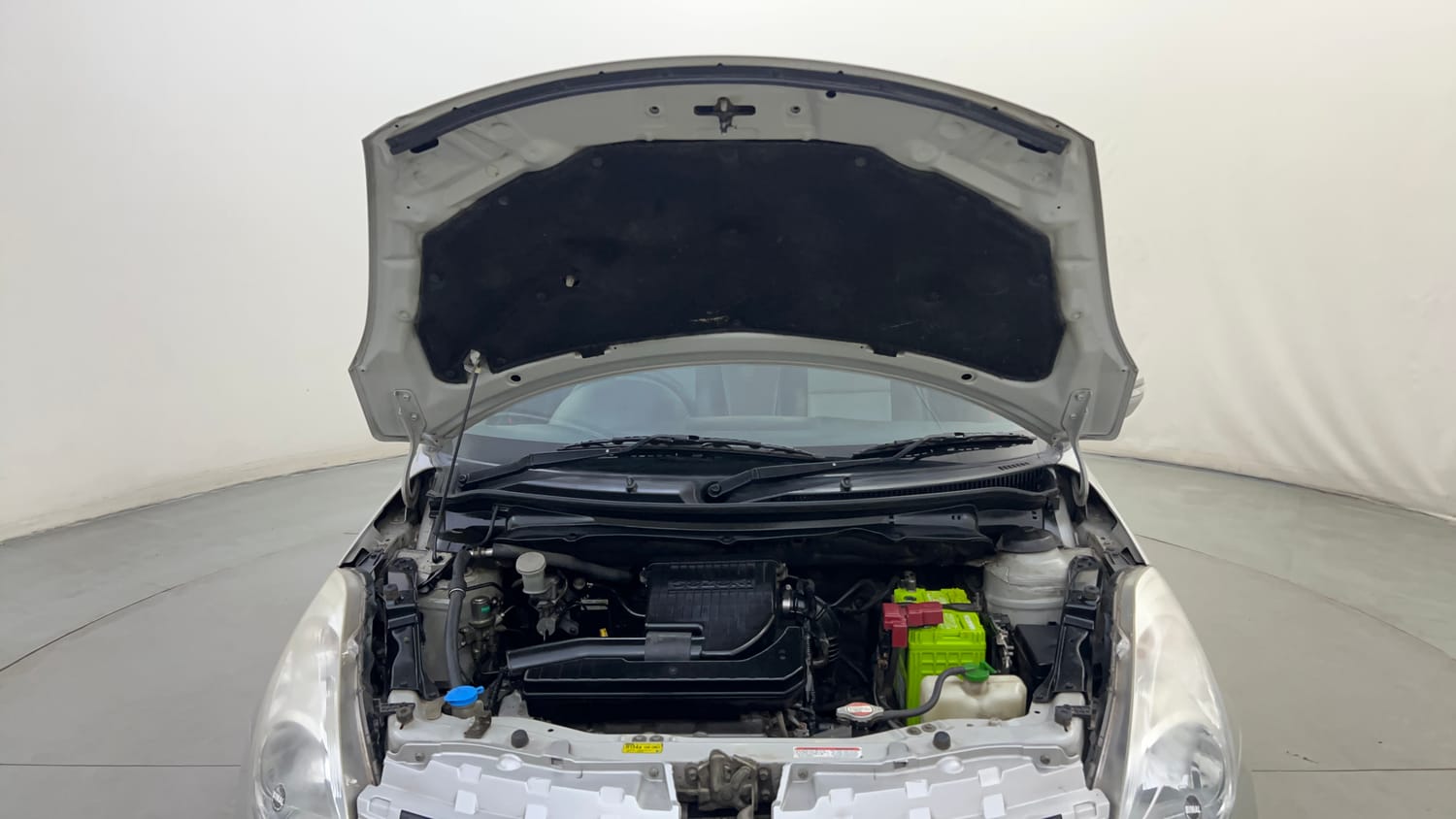 Used 2012 Maruti Suzuki Swift VXi Petrol Manual engine ENGINE & BONNET OPEN FRONT VIEW