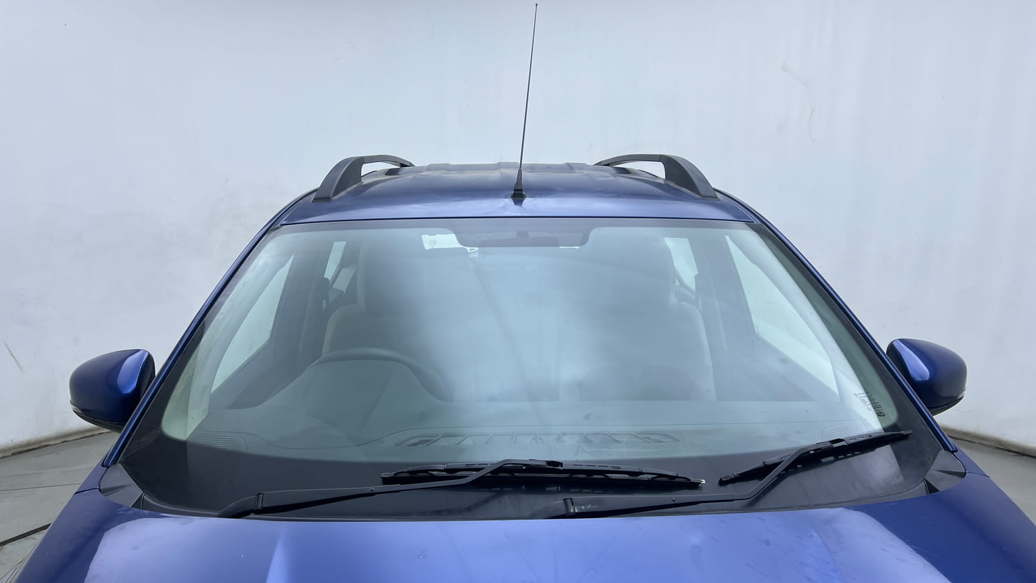 Used 2021 Renault Triber RXT Petrol Manual exterior FRONT WINDSHIELD VIEW