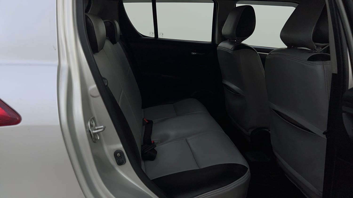 Used 2012 Maruti Suzuki Swift VXi Petrol Manual interior RIGHT SIDE REAR DOOR CABIN VIEW