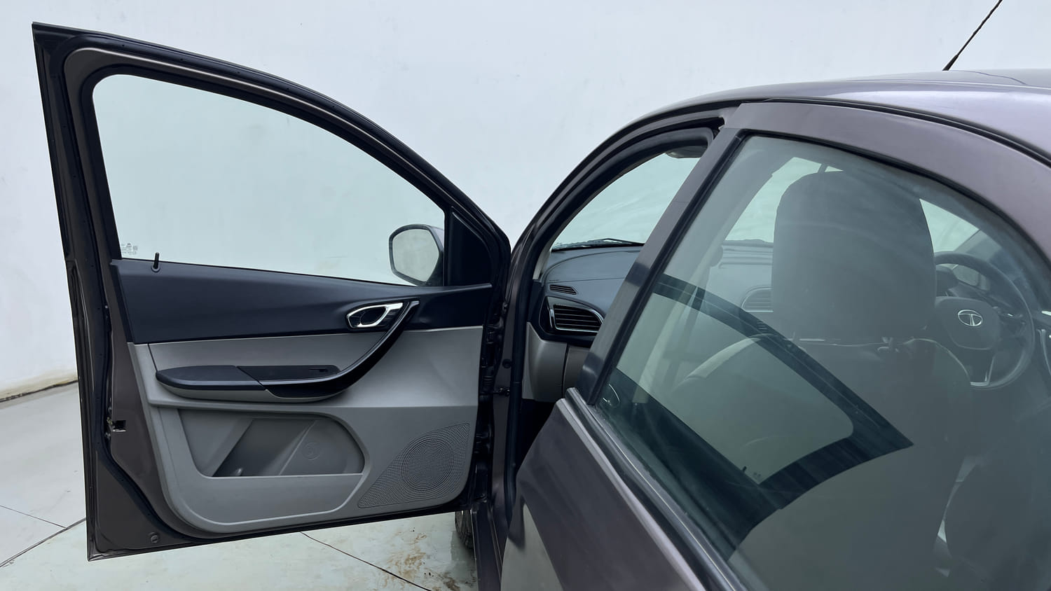 Used 2018 Tata Tiago Revotron XZA Petrol Automatic interior LEFT FRONT DOOR OPEN VIEW