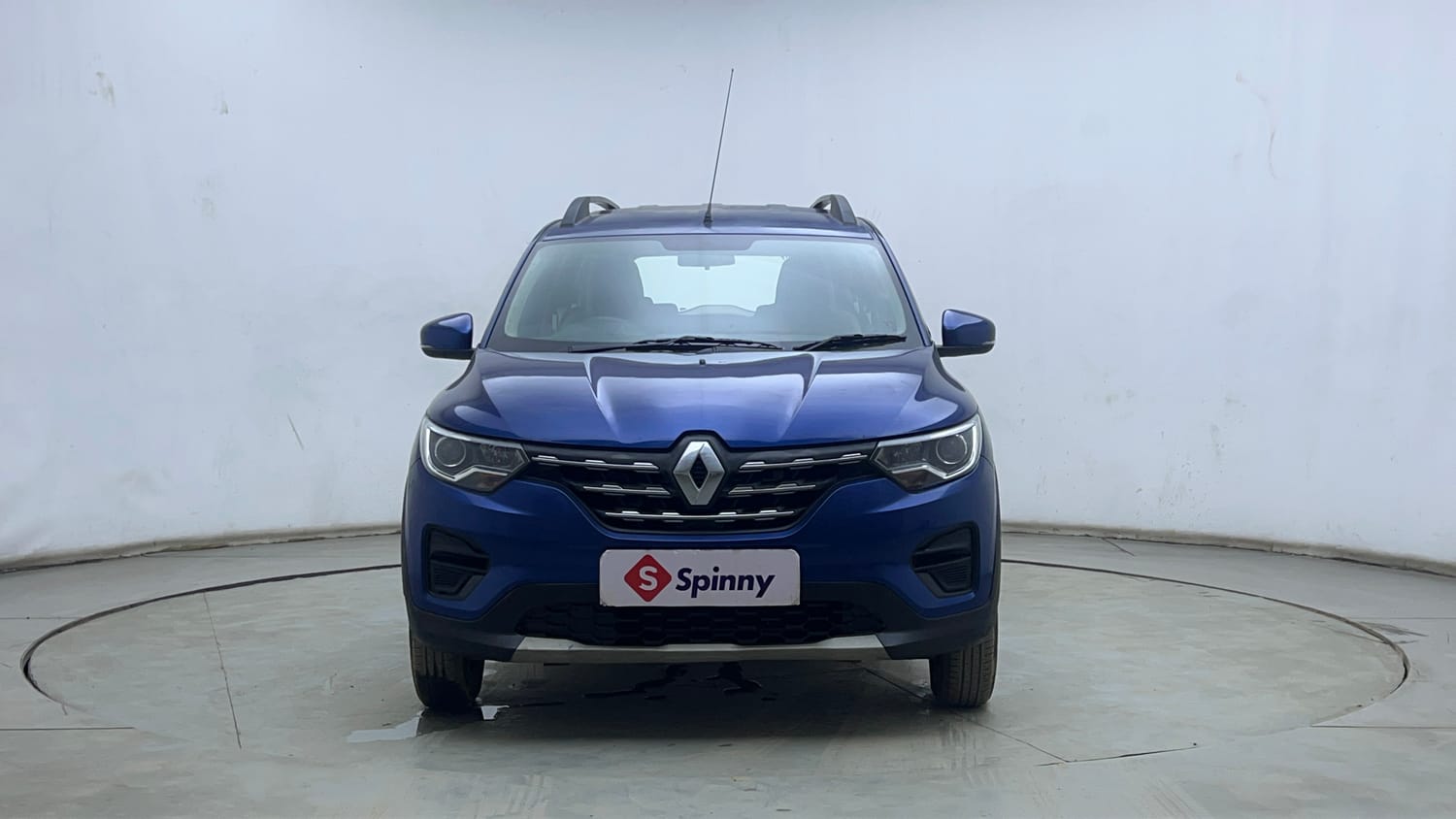 Used 2021 Renault Triber RXT Petrol Manual exterior FRONT VIEW