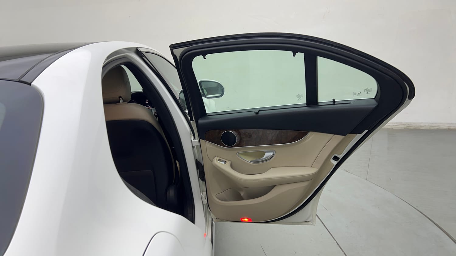 Used 2015 Mercedes-Benz C-Class C 200 Avantgarde Petrol Automatic interior RIGHT REAR DOOR OPEN VIEW