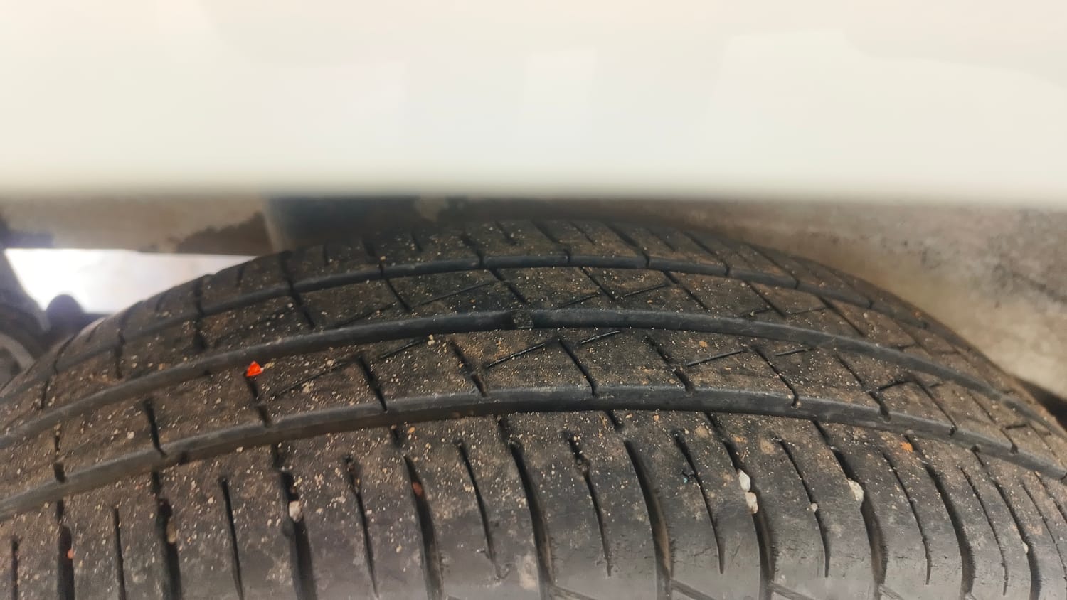 Used 2023 Maruti Suzuki S-Presso VXi Plus (O) AMT Petrol Automatic tyres RIGHT REAR TYRE TREAD VIEW