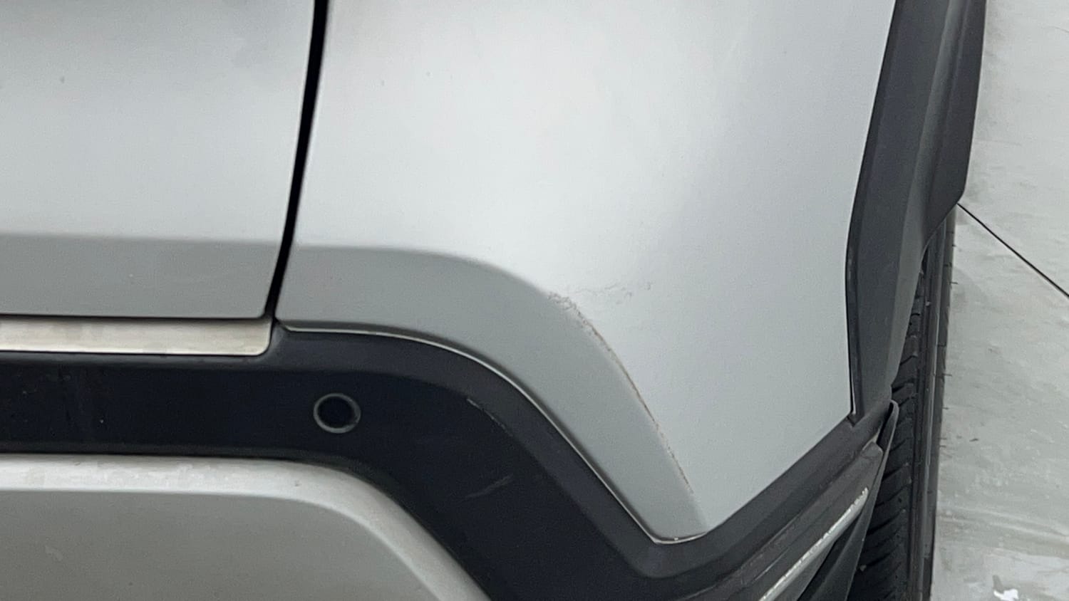 Used 2021 Nissan Magnite XV Premium Turbo Petrol Manual dents MINOR SCRATCH