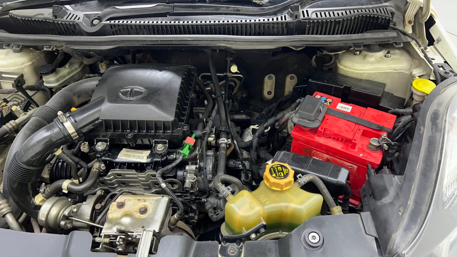 Used 2019 Tata Nexon XMA Petrol Petrol Automatic engine ENGINE LEFT SIDE VIEW