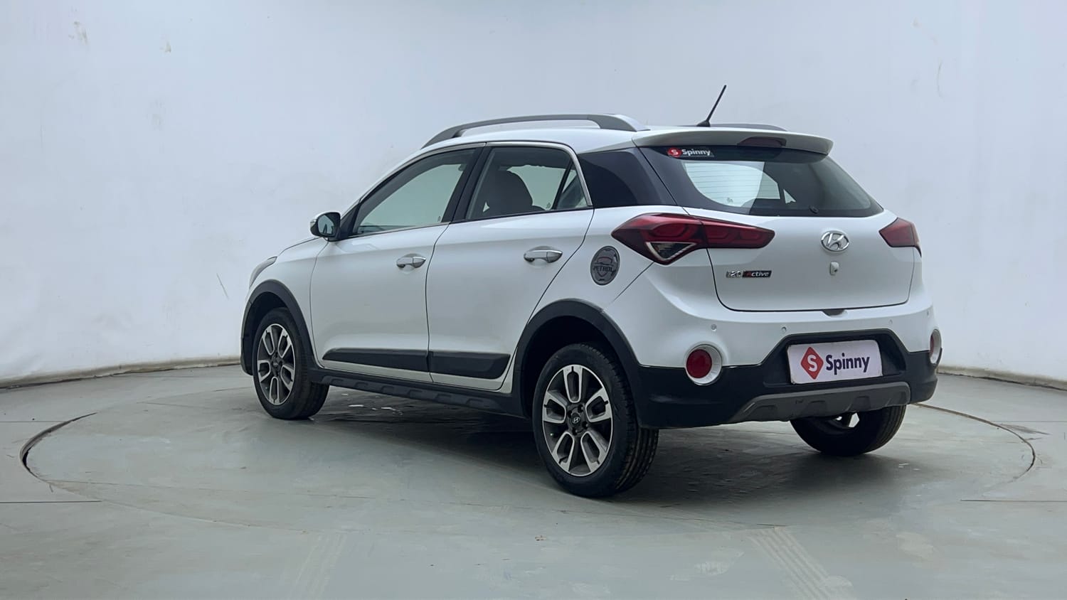 Used 2015 Hyundai i20 Active 1.2 S Petrol Manual exterior LEFT REAR CORNER VIEW