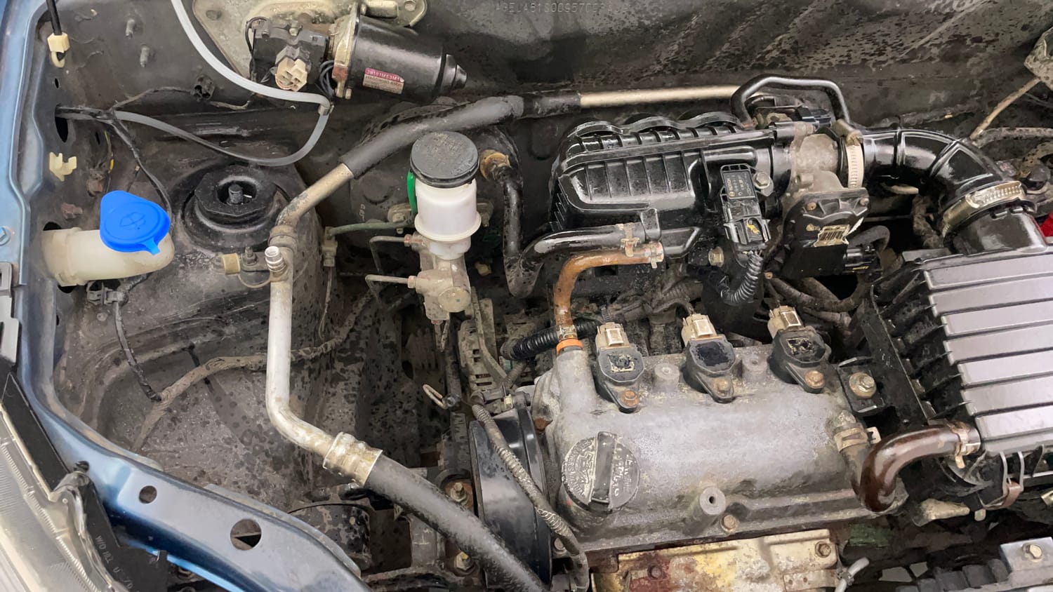 Used 2017 Maruti Suzuki Alto 800 VXi (O) Petrol Manual engine ENGINE RIGHT SIDE VIEW