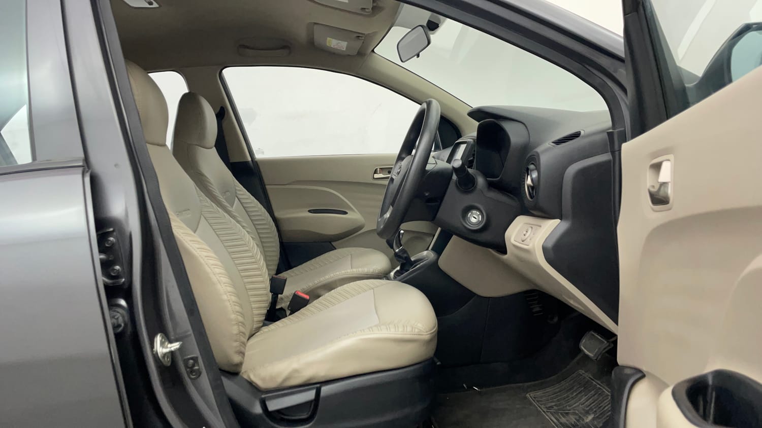 Used 2020 Hyundai Santro Sportz AMT Petrol Automatic interior RIGHT SIDE FRONT DOOR CABIN VIEW