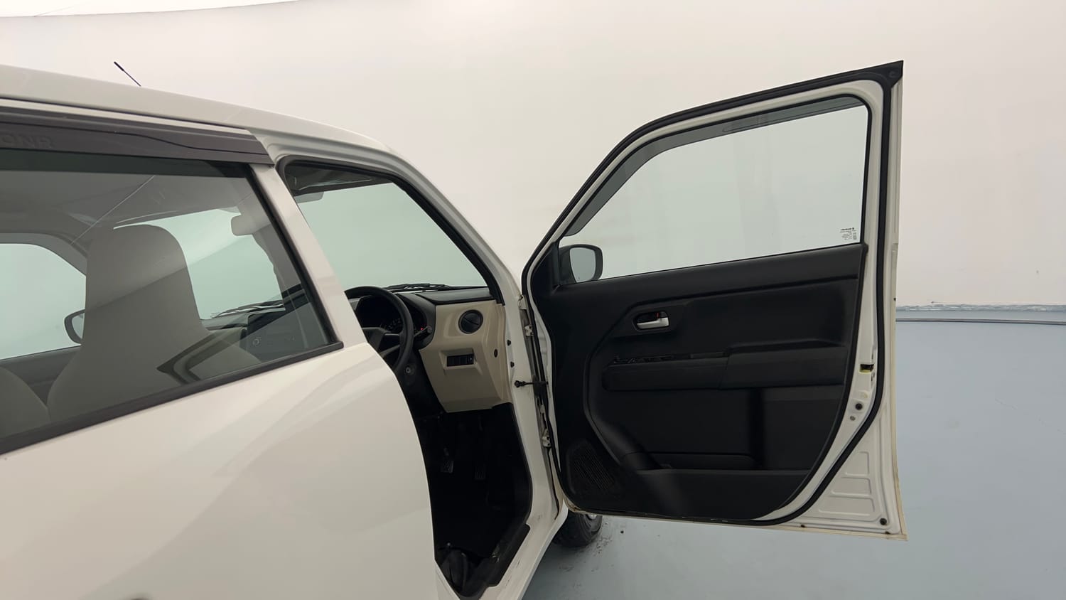 Used 2020 Maruti Suzuki Wagon R 1.0 VXi 1.0 Petrol Manual interior RIGHT FRONT DOOR OPEN VIEW
