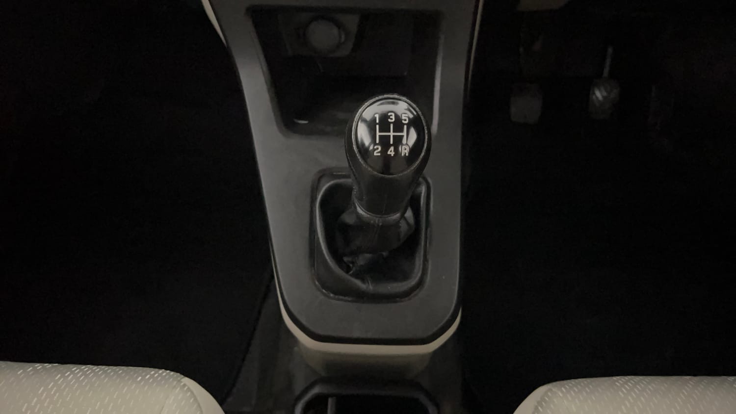 Used 2020 Maruti Suzuki Wagon R 1.0 VXi 1.0 Petrol Manual interior GEAR  KNOB VIEW