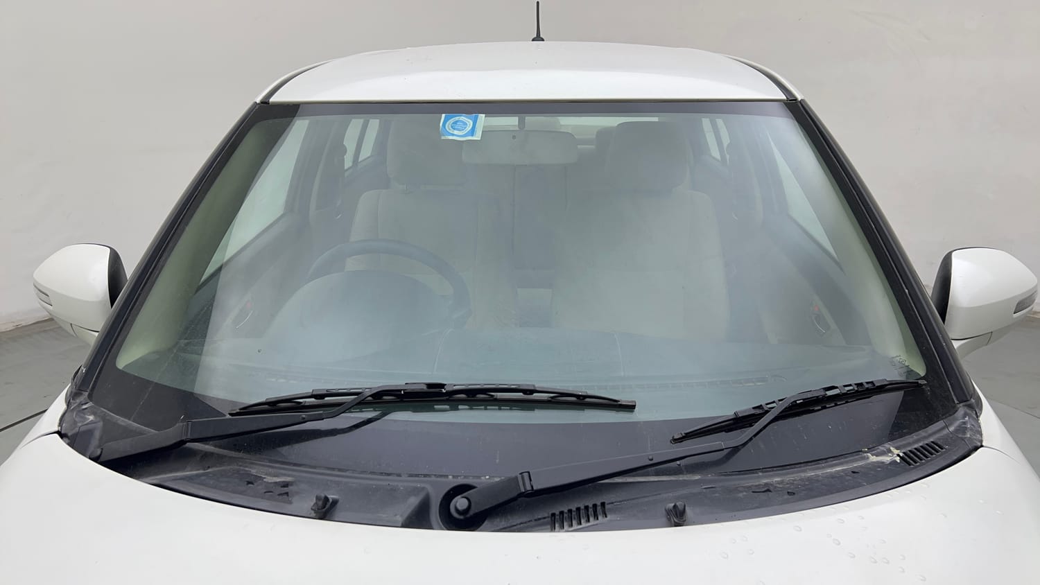 Used 2014 Maruti Suzuki Swift Dzire VXI Petrol Manual exterior FRONT WINDSHIELD VIEW