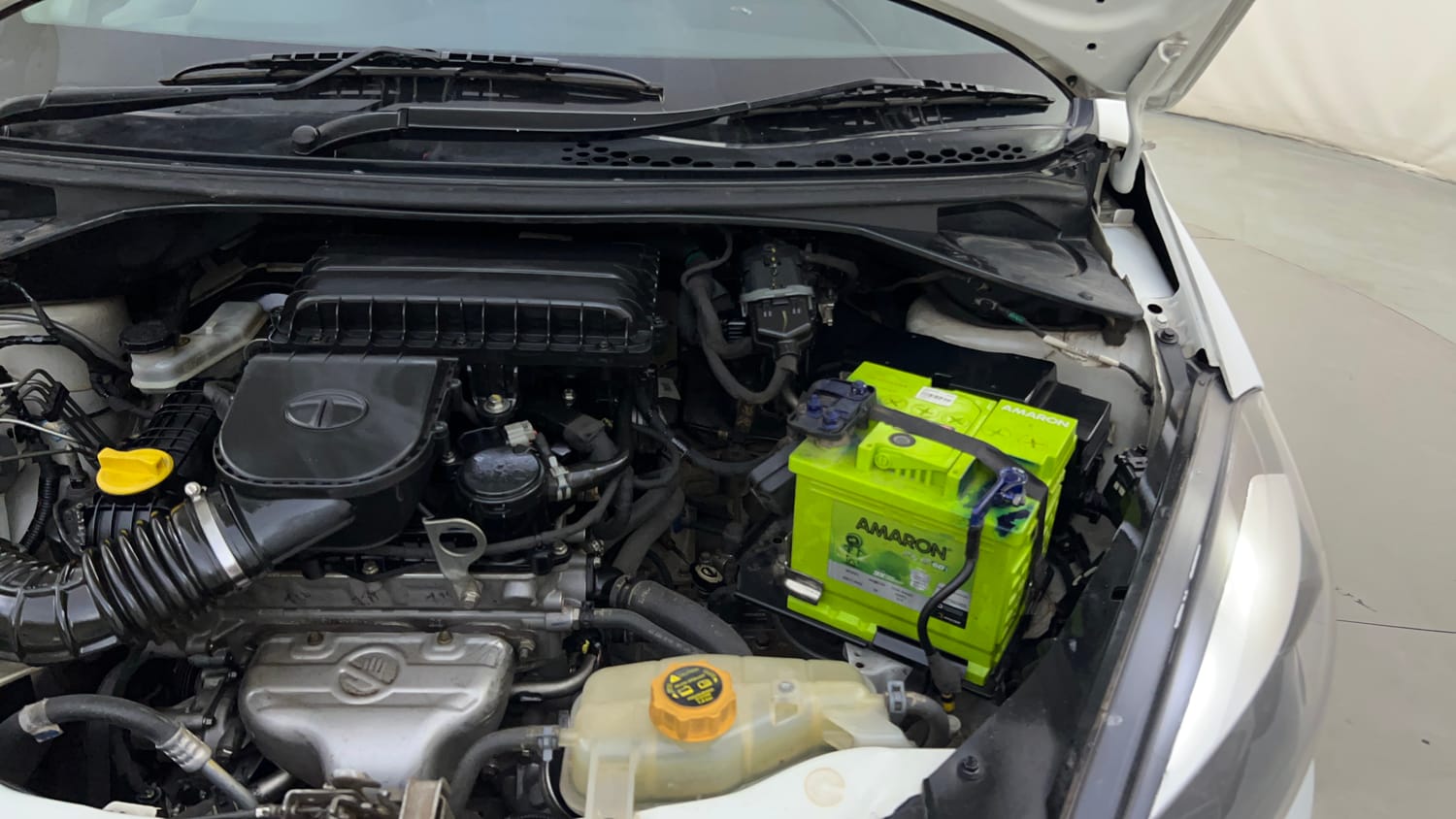 Used 2019 Tata Tiago Revotron XZ Plus Petrol Manual engine ENGINE LEFT SIDE HINGE & APRON VIEW