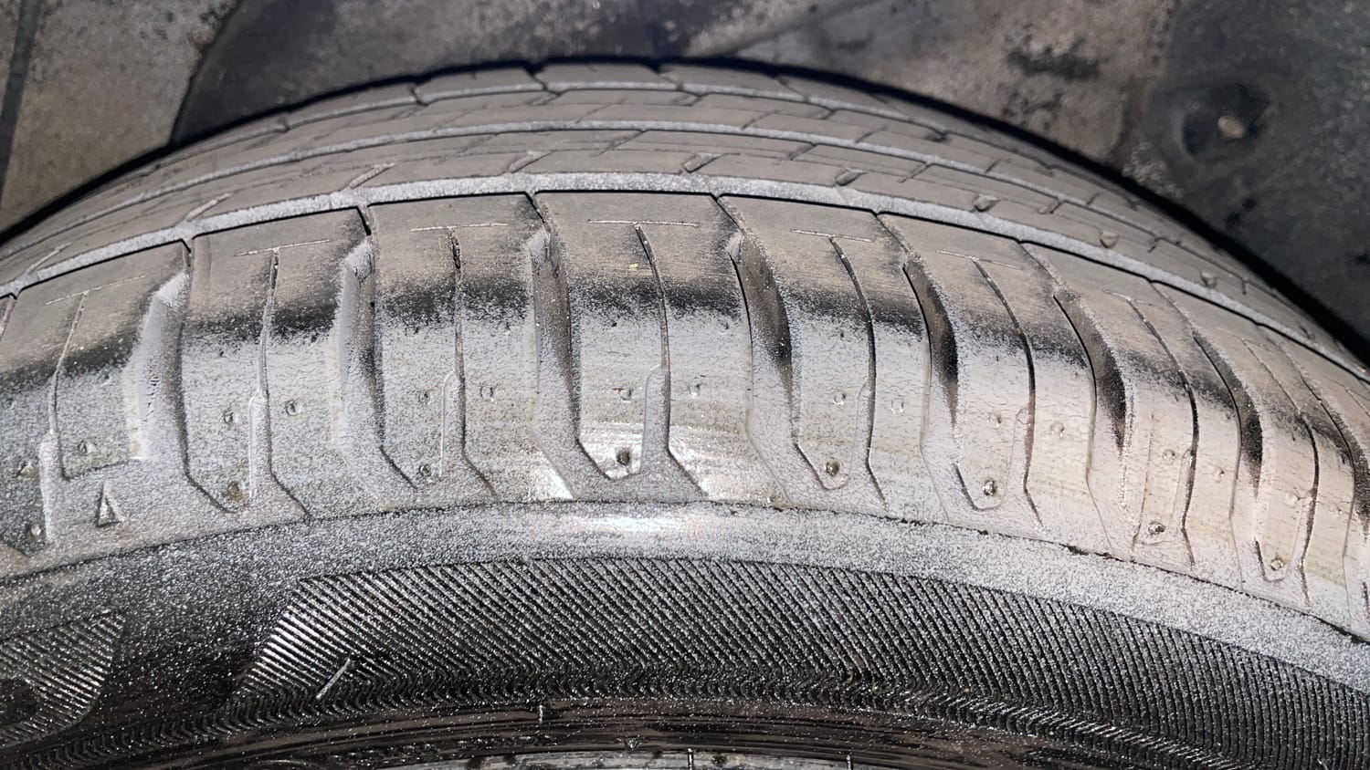 Used 2016 Hyundai Verna 1.6 VTVT SX (O) Petrol Manual tyres LEFT REAR TYRE TREAD VIEW