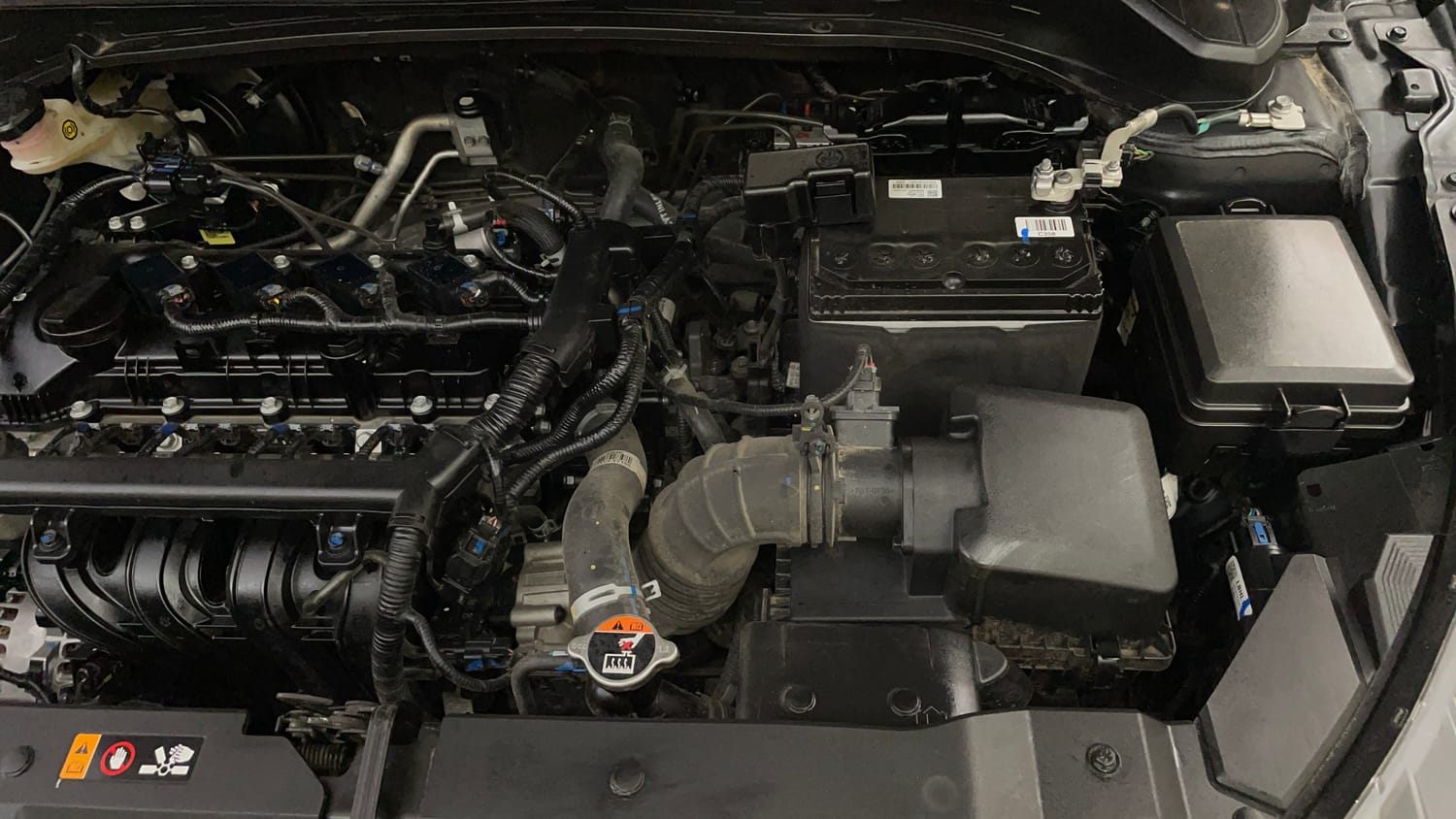 Used 2024 Hyundai i20 Sportz (O) 1.2 IVT Petrol Automatic engine ENGINE LEFT SIDE VIEW