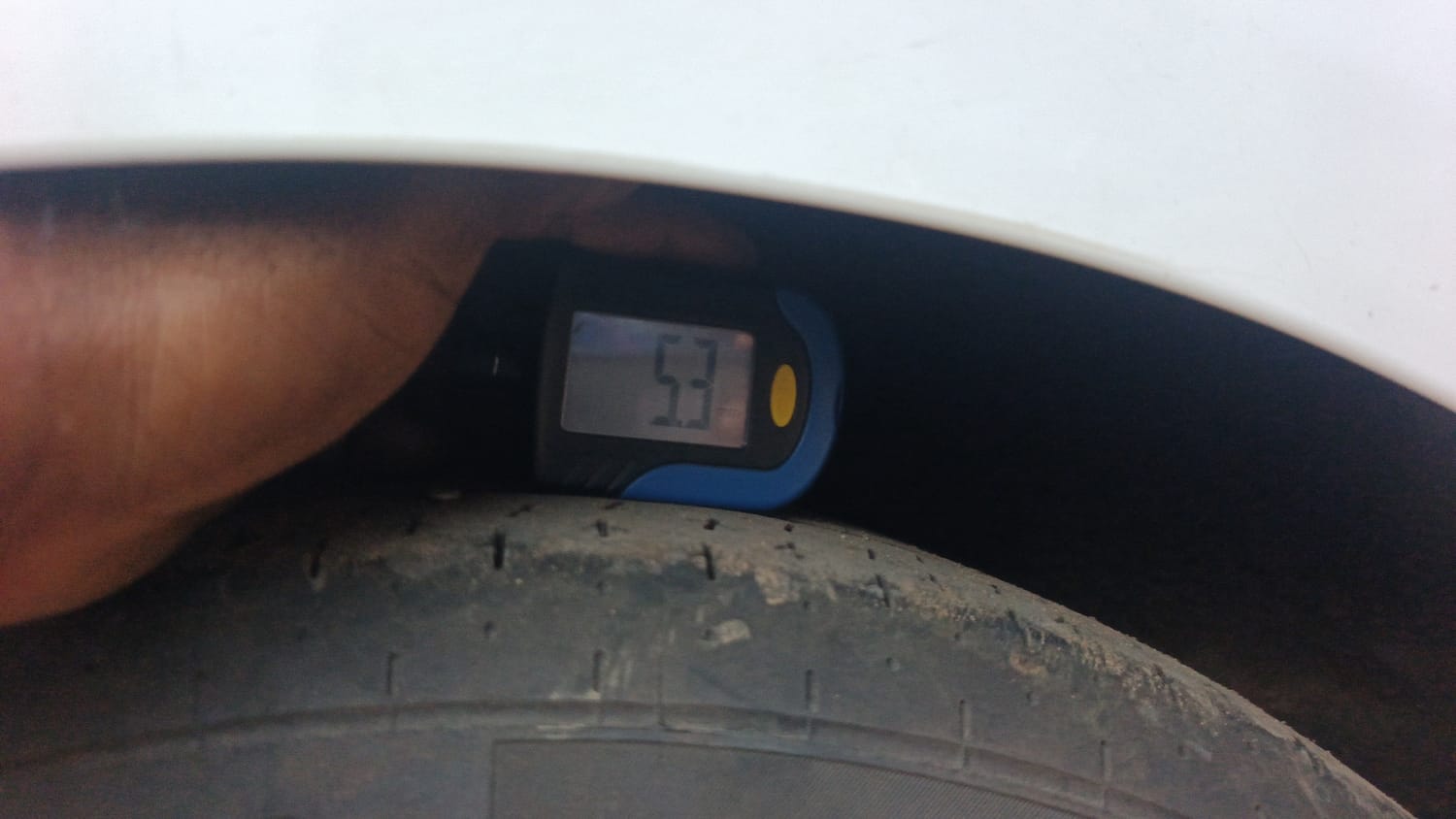 Used 2024 Hyundai Aura S 1.2 Petrol Petrol Manual tyres RIGHT REAR TYRE TREAD VIEW