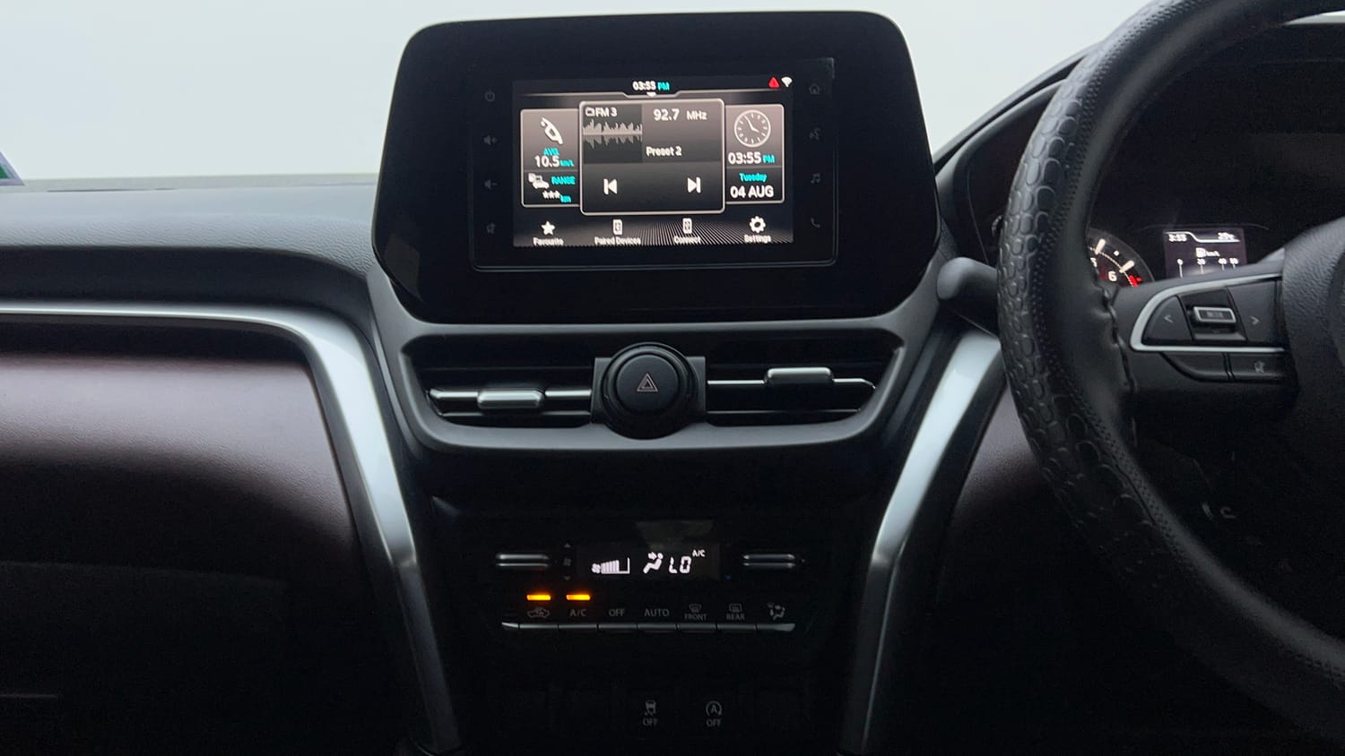 Used 2026 Maruti Suzuki Grand Vitara Delta Smart Hybrid Petrol Manual interior MUSIC SYSTEM & AC CONTROL VIEW