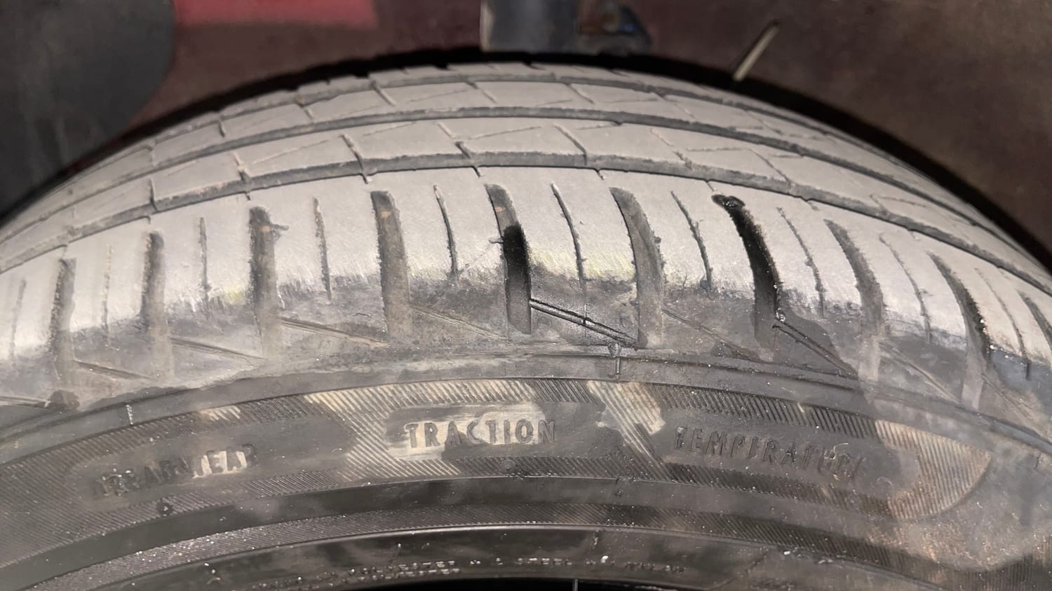 Used 2023 Hyundai Grand i10 Nios Sportz 1.2 Kappa VTVT Petrol Manual tyres LEFT FRONT TYRE TREAD VIEW