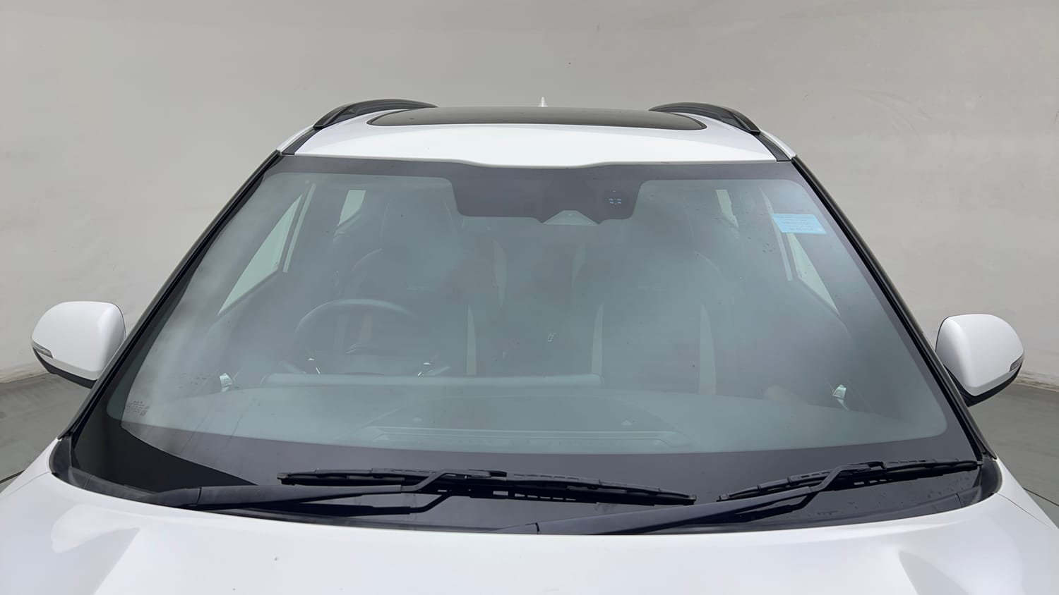 Used 2025 Kia Seltos GTX Plus 1.5 Turbo Petrol DCT Petrol Automatic exterior FRONT WINDSHIELD VIEW