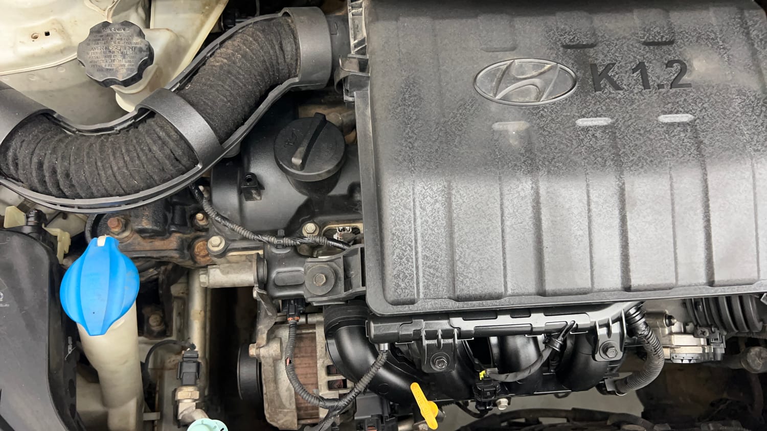 Used 2015 Hyundai Grand i10 Asta AT 1.2 Kappa VTVT Petrol Automatic engine ENGINE RIGHT SIDE VIEW