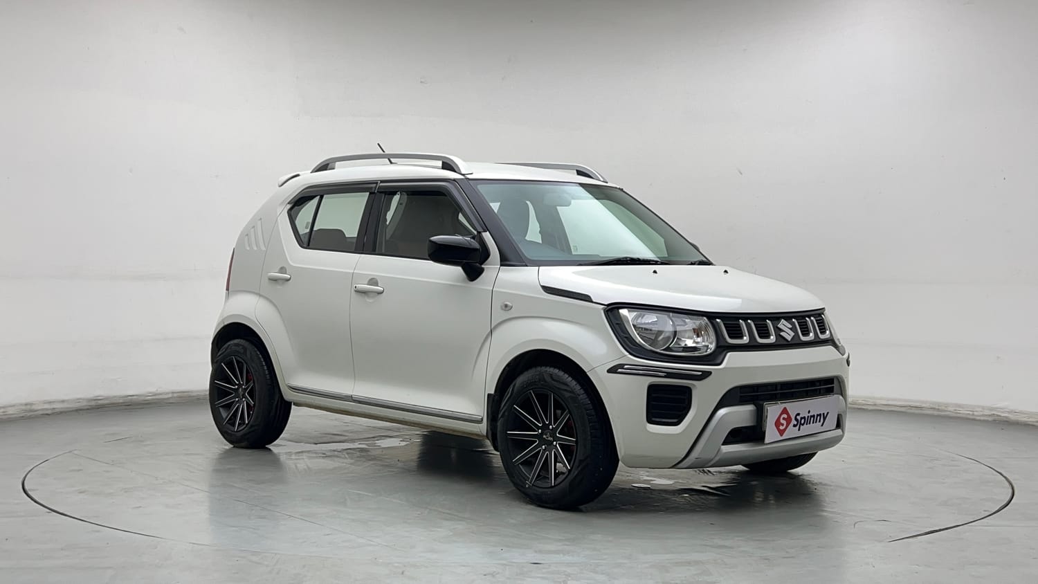 Used 2022 Maruti Suzuki Ignis Sigma 1.2 MT Petrol Manual exterior RIGHT FRONT CORNER VIEW