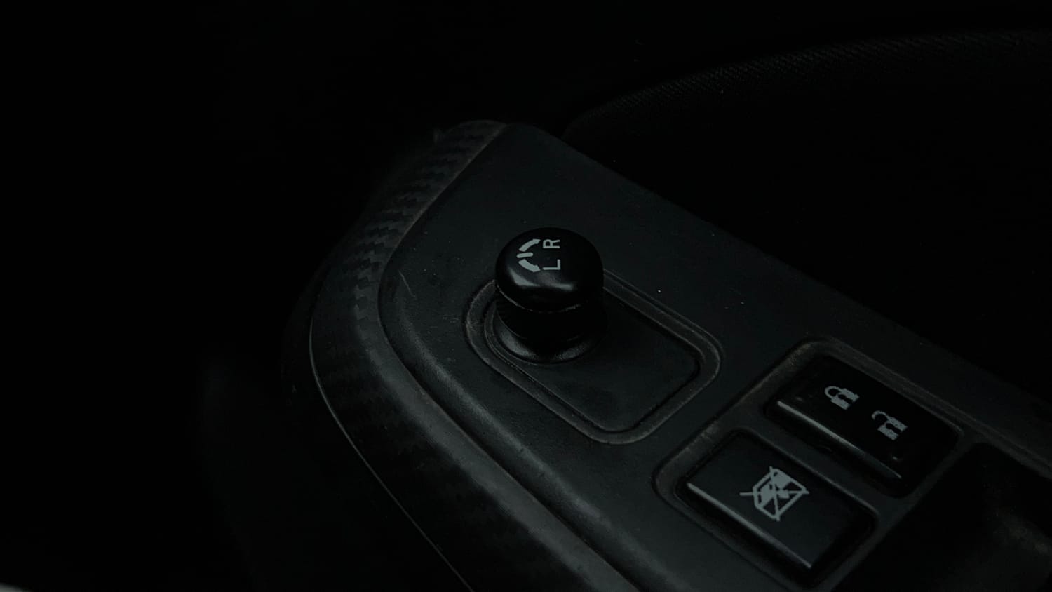 Used 2020 Maruti Suzuki Swift VXI CNG (Outside Fitted) Cng Manual top_features Adjustable ORVM