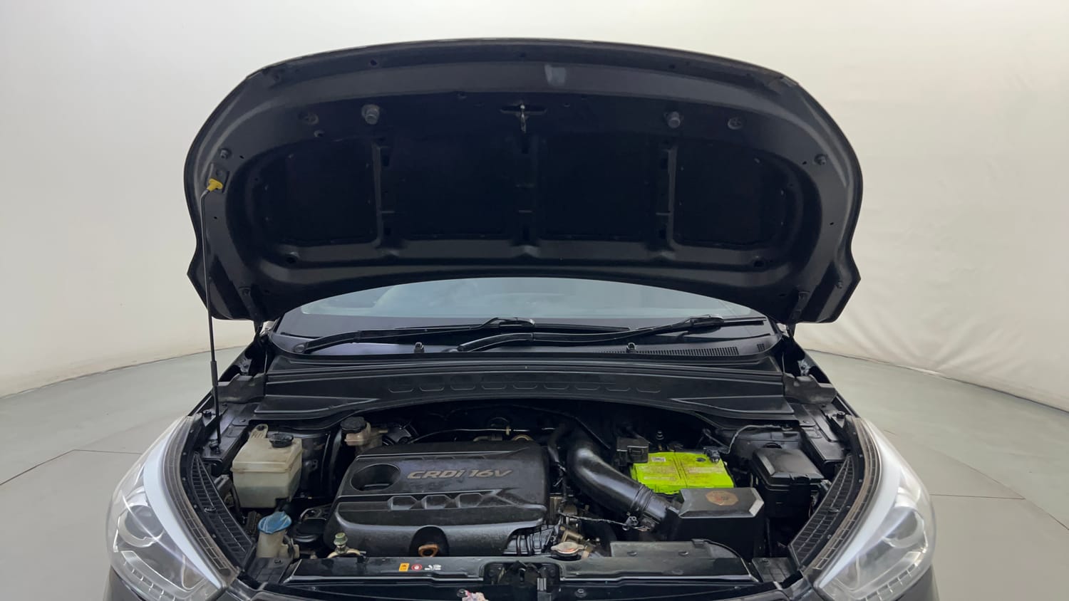Used 2016 Hyundai Creta 1.6 SX Plus Diesel Manual engine ENGINE & BONNET OPEN FRONT VIEW