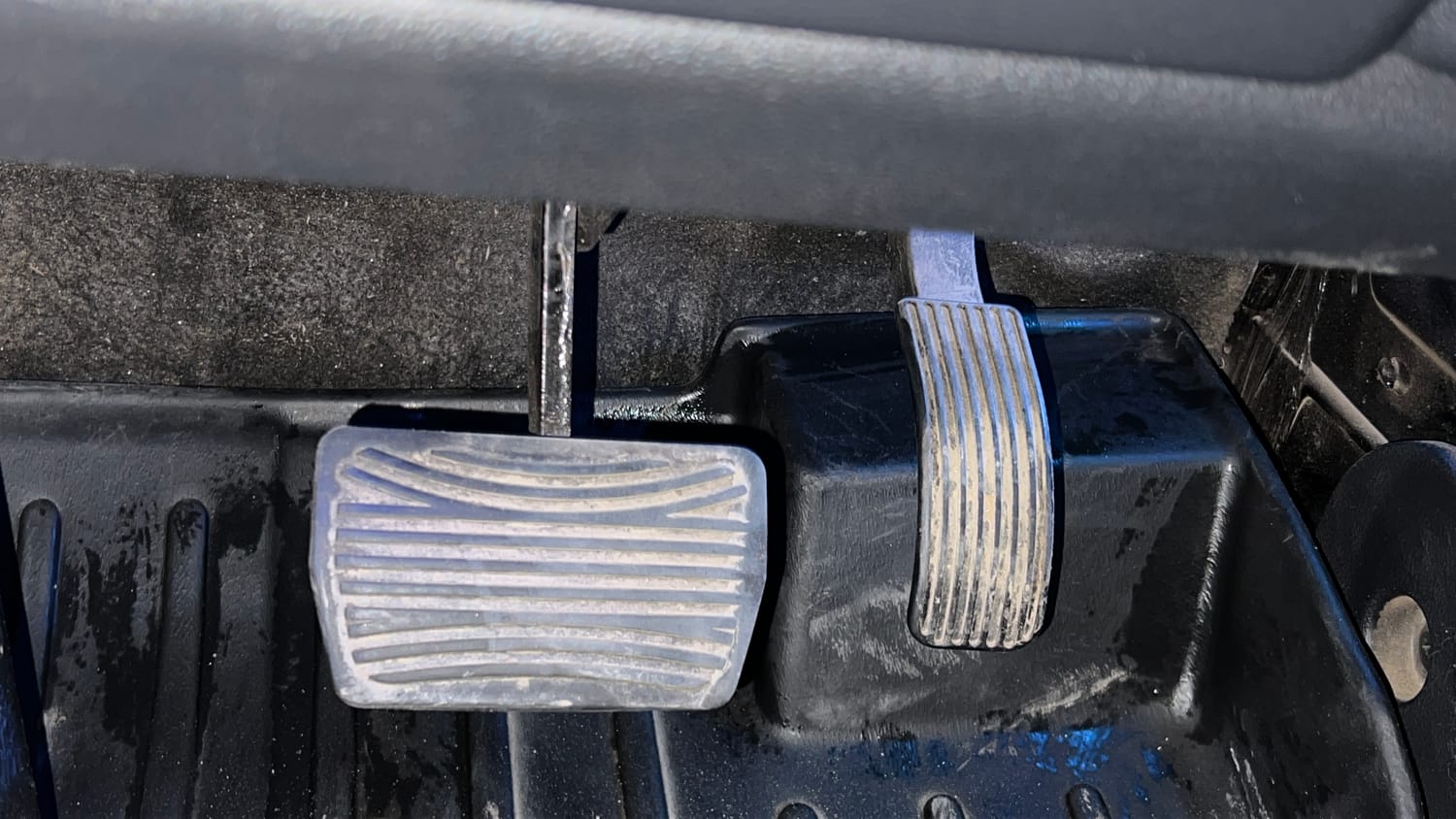 Used 2023 mahindra Thar LX Hard Top Diesel AT 4WD Diesel Automatic interior PEDALS VIEW