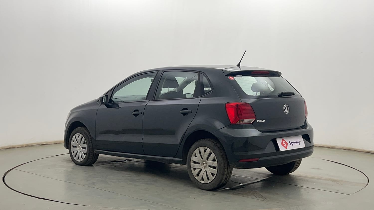 Used 2016 Volkswagen Polo Comfortline 1.2L (P) Petrol Manual exterior LEFT REAR CORNER VIEW