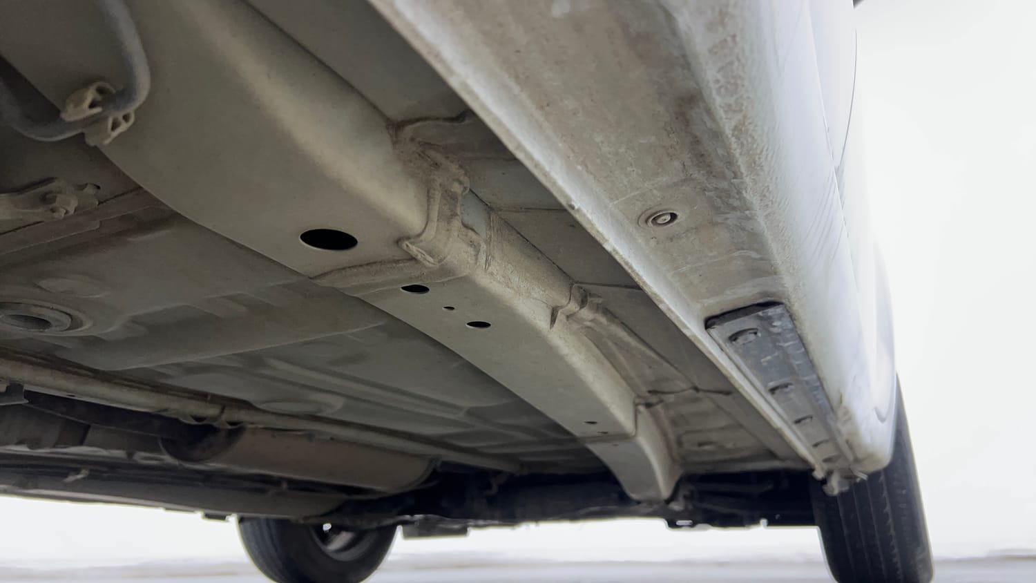 Used 2020 Maruti Suzuki Swift VXI CNG (Outside Fitted) Cng Manual extra REAR RIGHT UNDERBODY VIEW