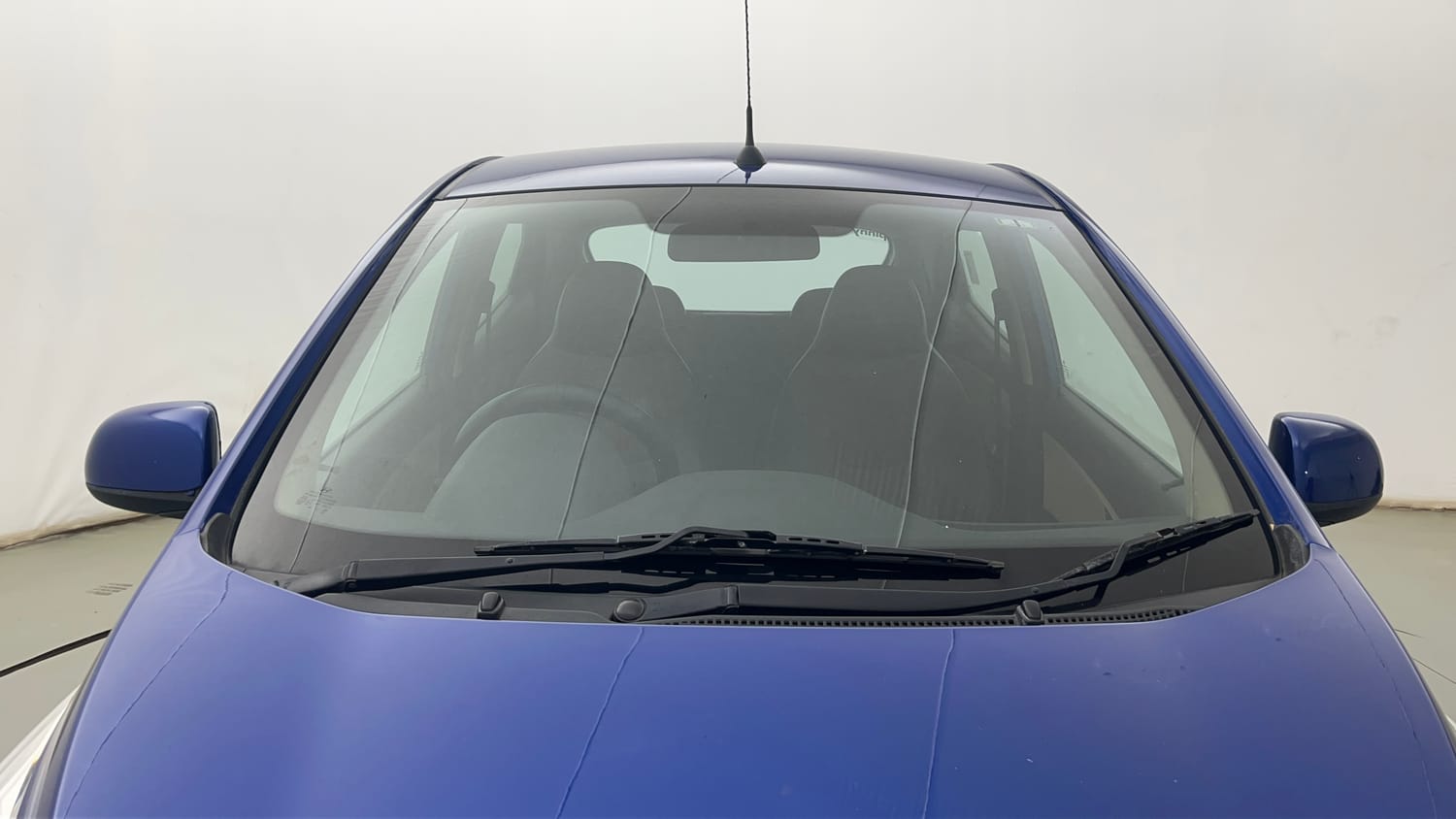 Used 2017 Hyundai Eon Sportz Petrol Manual exterior FRONT WINDSHIELD VIEW