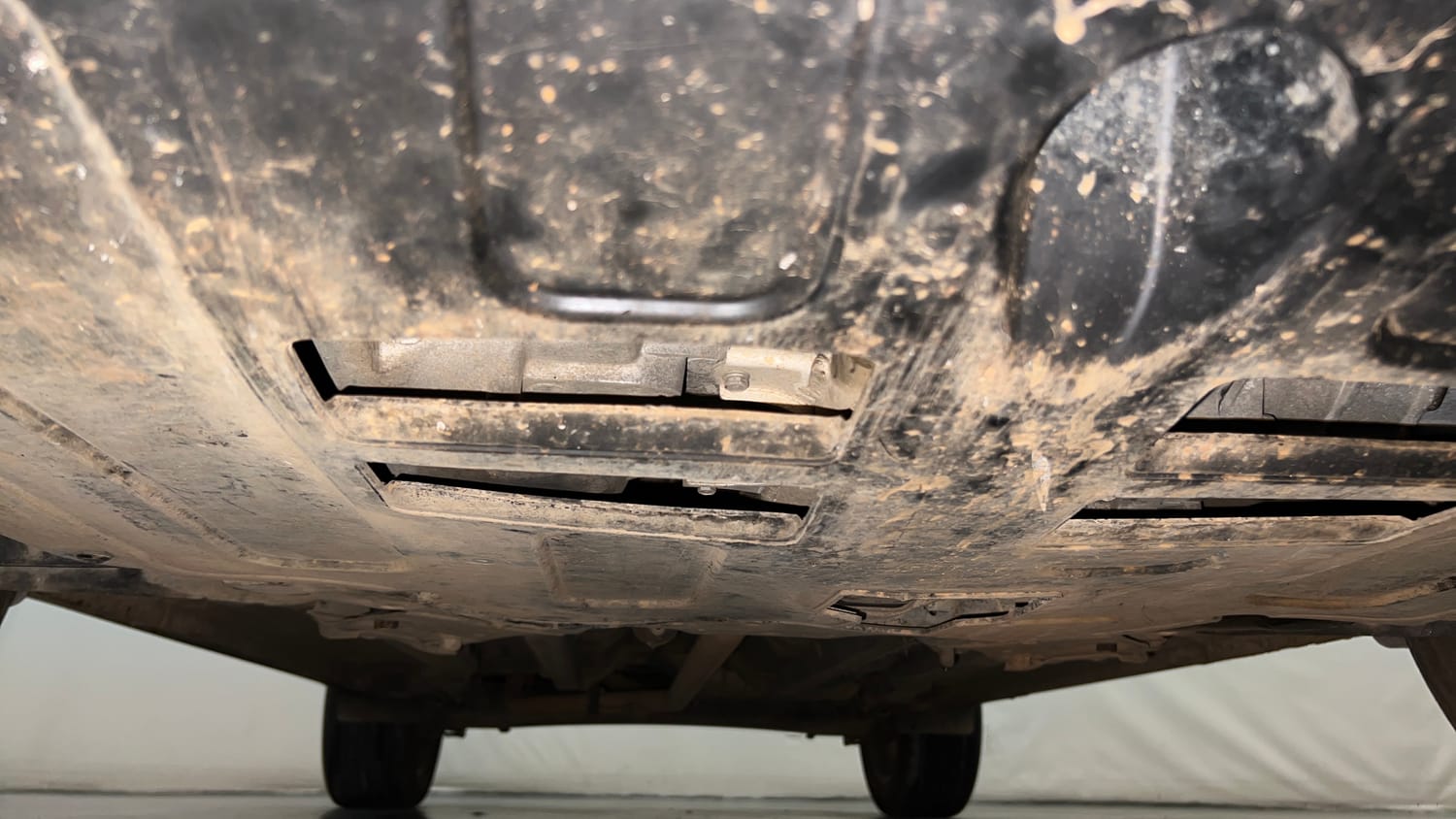 Used 2016 Hyundai Creta 1.6 SX Plus Diesel Manual extra FRONT LEFT UNDERBODY VIEW
