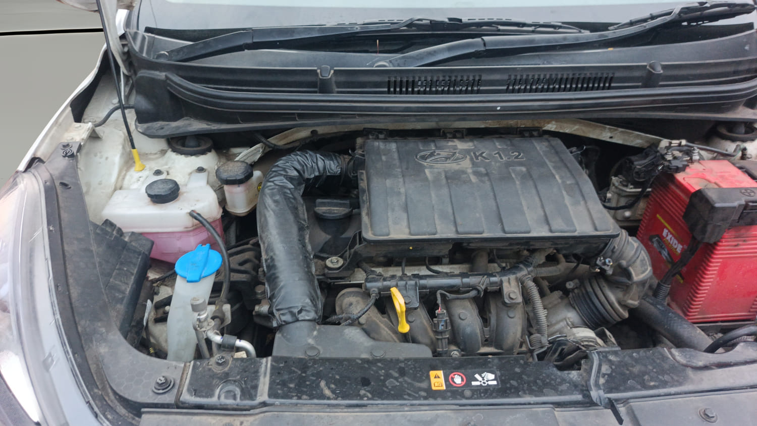 Used 2024 Hyundai Aura S 1.2 Petrol Petrol Manual engine ENGINE RIGHT SIDE VIEW