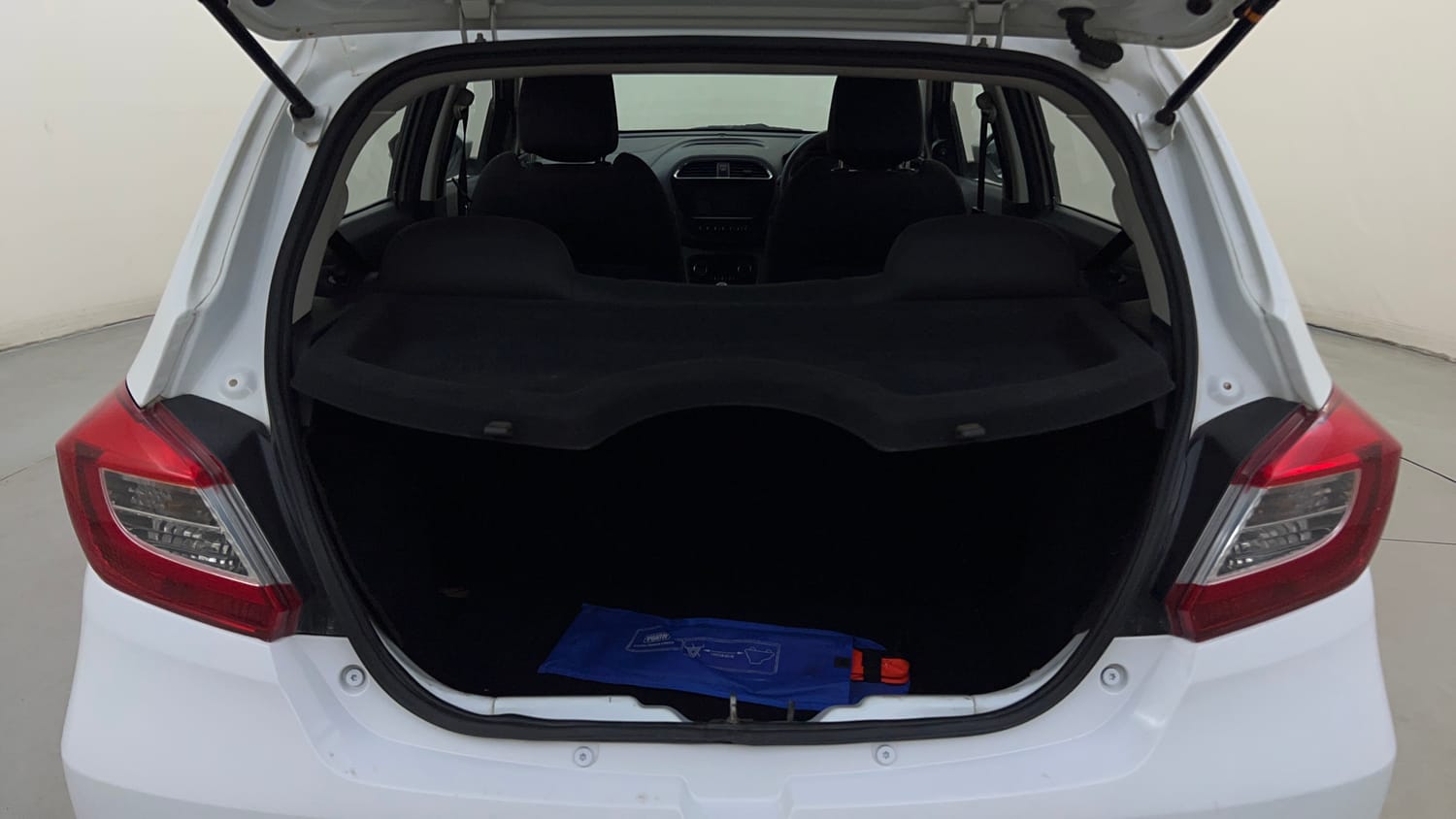 Used 2019 Tata Tiago Revotron XZ Plus Petrol Manual interior DICKY INSIDE VIEW