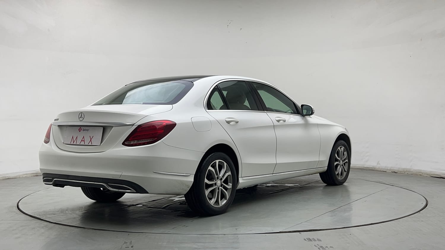 Used 2015 Mercedes-Benz C-Class C 200 Avantgarde Petrol Automatic exterior RIGHT REAR CORNER VIEW